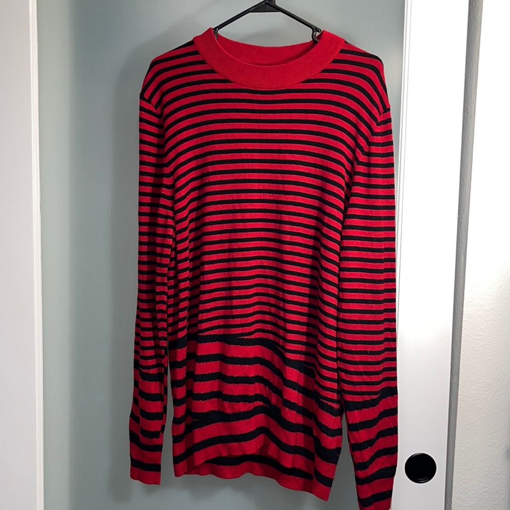 Long sleeve sweater